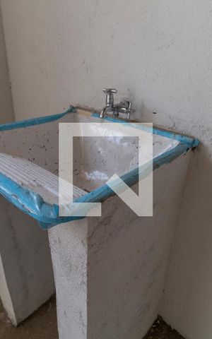 Casa à venda com 270m², 5 quartos e 2 vagas Casa à venda com 270m², 5 quartos e 2 vagasÁrea de serviço