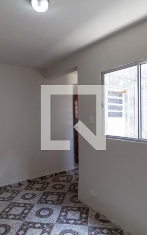 Casa à venda com 270m², 5 quartos e 2 vagas Casa à venda com 270m², 5 quartos e 2 vagasQuarto