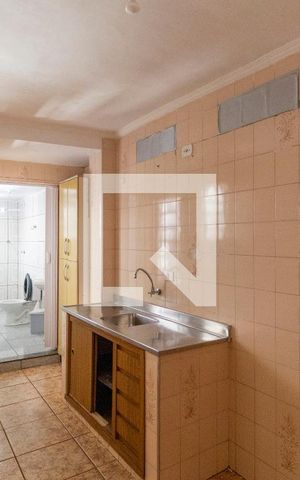 Casa à venda com 270m², 5 quartos e 2 vagas Casa à venda com 270m², 5 quartos e 2 vagasCasa 2 cozinha
