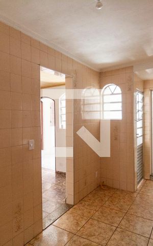 Casa à venda com 270m², 5 quartos e 2 vagas Casa à venda com 270m², 5 quartos e 2 vagasCasa 2 cozinha