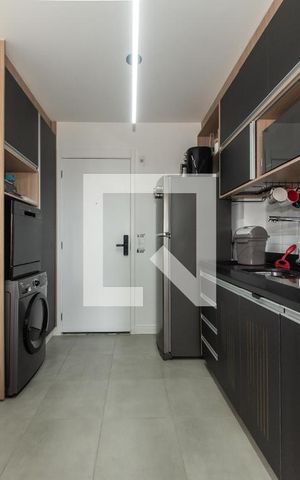 Apartamento à venda com 28m², 1 quarto e sem vagaSala - Cozinha Integrada