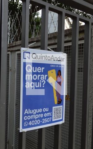 Apartamento à venda com 55m², 1 quarto e sem vagaPlaquinha