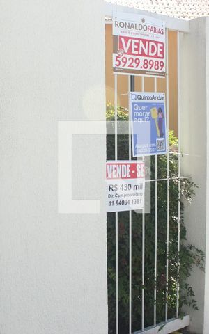 Casa de condomínio para alugar com 86m², 2 quartos e 1 vagaFachada