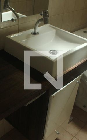 Casa de condomínio para alugar com 86m², 2 quartos e 1 vagaBanheiro