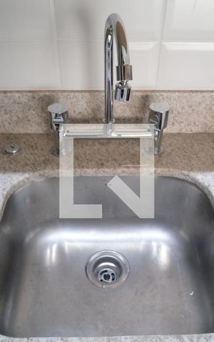Apartamento à venda com 31m², 1 quarto e sem vagaPia