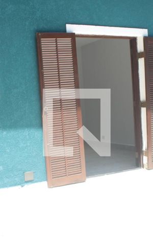 Casa à venda com 130m², 3 quartos e 3 vagasSacada
