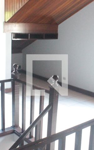 Casa à venda com 130m², 3 quartos e 3 vagasSuíte 4