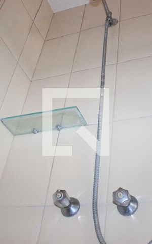 Apartamento à venda com 75m², 3 quartos e 2 vagasBanheiro