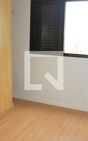Apartamento à venda com 75m², 3 quartos e 2 vagasQuarto 2