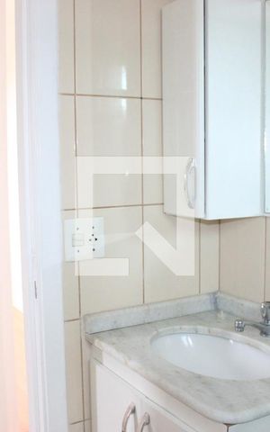 Apartamento à venda com 75m², 3 quartos e 2 vagasBanheiro