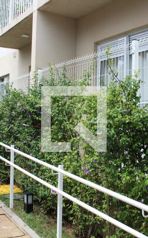 Apartamento à venda com 35m², 2 quartos e sem vagaÁrea comum
