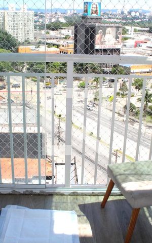 Apartamento à venda com 35m², 2 quartos e sem vagasacada/ Sala
