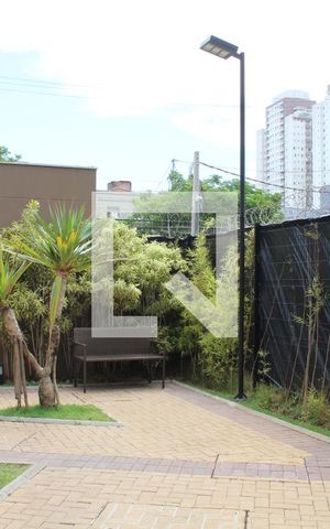 Apartamento à venda com 35m², 2 quartos e sem vagaÁrea comum