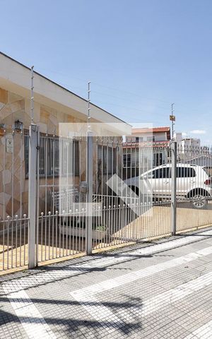 Casa para alugar com 58m², 1 quarto e sem vagaFachada