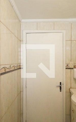 Casa para alugar com 58m², 1 quarto e sem vagaBanheiro