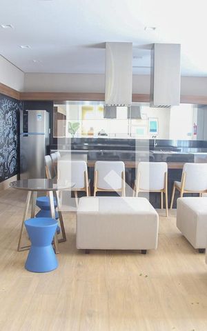 Apartamento à venda com 75m², 2 quartos e 1 vaga Apartamento à venda com 75m², 2 quartos e 1 vagaÁrea gourmet