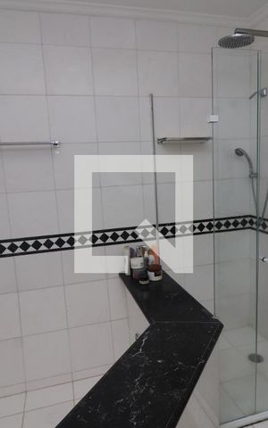 Apartamento à venda com 260m², 4 quartos e 3 vagasBanheiro da Suíte 2