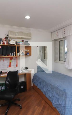 Apartamento à venda com 260m², 4 quartos e 3 vagasQuarto 3 - Suíte