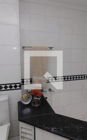 Apartamento à venda com 260m², 4 quartos e 3 vagasBanheiro da Suíte 2