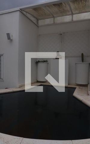 Apartamento à venda com 260m², 4 quartos e 3 vagasCobertura