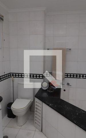 Apartamento à venda com 260m², 4 quartos e 3 vagasBanheiro da Suíte 2