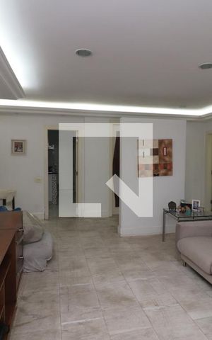 Apartamento à venda com 260m², 4 quartos e 3 vagasSala de TV