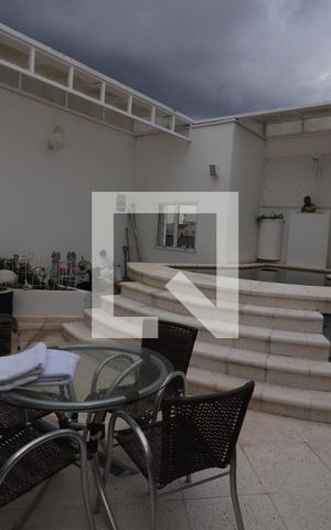 Apartamento à venda com 260m², 4 quartos e 3 vagasCobertura