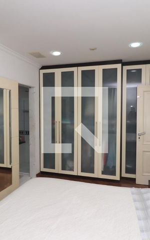 Apartamento à venda com 260m², 4 quartos e 3 vagasQuarto 2 - Suíte