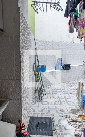 Casa para alugar com 100m², 2 quartos e 2 vagasArea de serviço