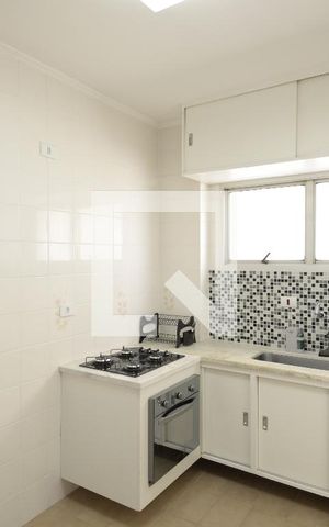Apartamento à venda com 72m², 2 quartos e 2 vagasCozinha