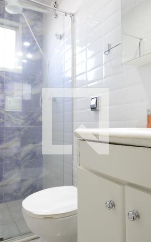 Apartamento à venda com 72m², 2 quartos e 2 vagasBanheiro