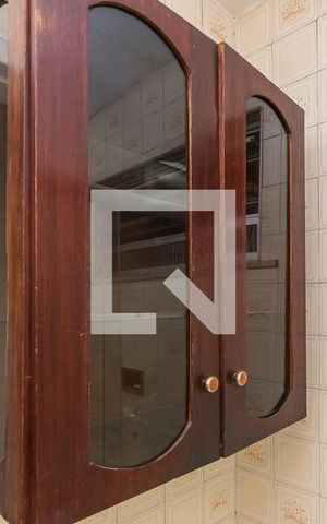 Apartamento à venda com 140m², 2 quartos e sem vaga Apartamento à venda com 140m², 2 quartos e sem vagaBanheiro - Armário