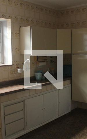 Casa para alugar com 140m², 3 quartos e 3 vagasCozinha