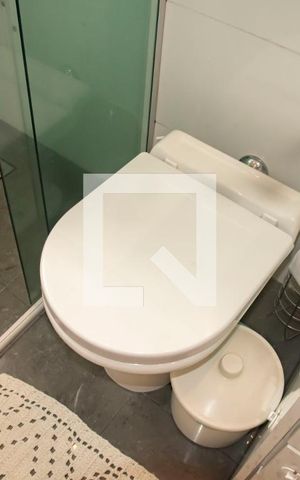 Casa de condomínio à venda com 167m², 3 quartos e 1 vagaBanheiro da Suíte 1
