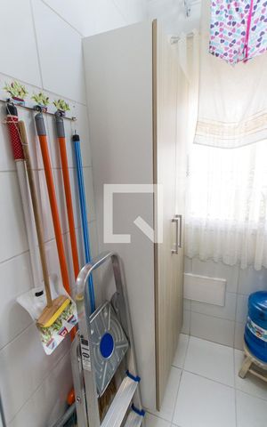 Apartamento à venda com 46m², 2 quartos e 1 vagaÁrea de Serviço