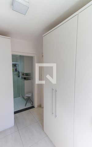 Apartamento à venda com 46m², 2 quartos e 1 vagaCloset  
