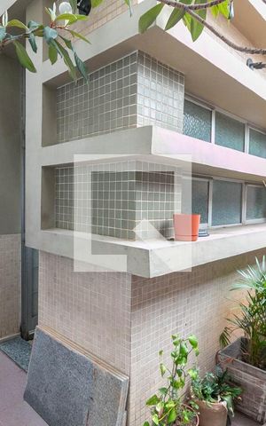 Apartamento à venda com 151m², 4 quartos e 2 vagasCozinha e Área de Serviço