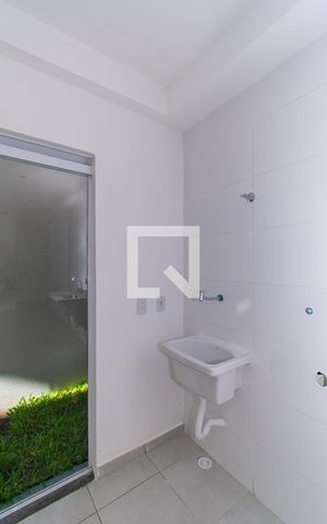 Studio à venda com 34m², 1 quarto e sem vaga Studio à venda com 34m², 1 quarto e sem vagaÁrea de Serviço