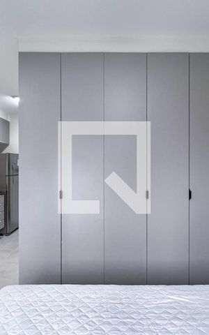 Studio à venda com 24m², 1 quarto e sem vaga Studio à venda com 24m², 1 quarto e sem vagaStudio