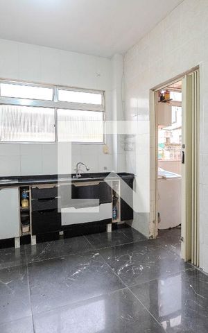 Apartamento para alugar com 120m², 2 quartos e sem vaga Apartamento para alugar com 120m², 2 quartos e sem vagaCozinha