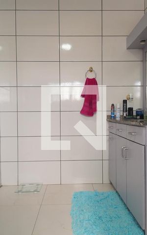 Casa à venda com 360m², 3 quartos e 2 vagasBanheiro da Suíte