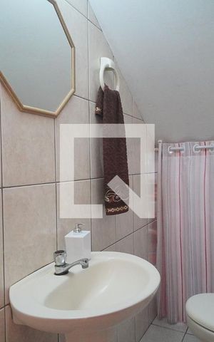Casa à venda com 360m², 3 quartos e 2 vagasLavabo