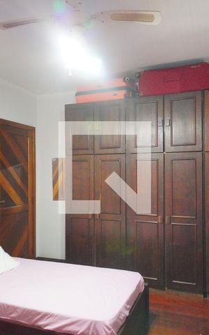 Casa à venda com 360m², 3 quartos e 2 vagasQuarto 1