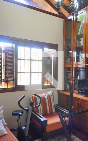 Casa à venda com 360m², 3 quartos e 2 vagasSala 2