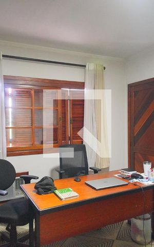 Casa à venda com 360m², 3 quartos e 2 vagasQuarto 2