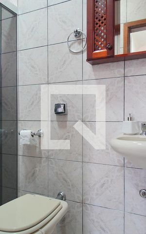 Casa à venda com 360m², 3 quartos e 2 vagasBanheiro 2