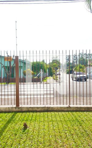 Casa à venda com 360m², 3 quartos e 2 vagasvista