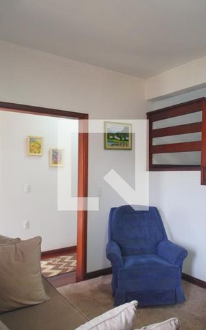Casa à venda com 360m², 3 quartos e 2 vagasSala