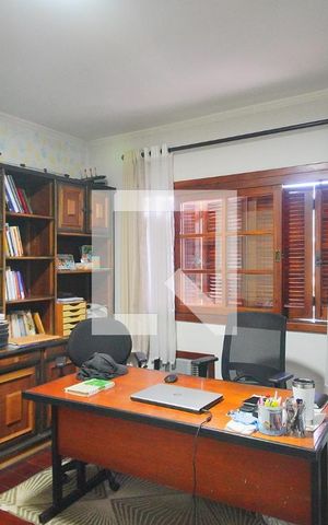 Casa à venda com 360m², 3 quartos e 2 vagasQuarto 2