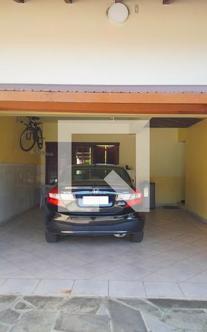 Casa à venda com 360m², 3 quartos e 2 vagasGaragem